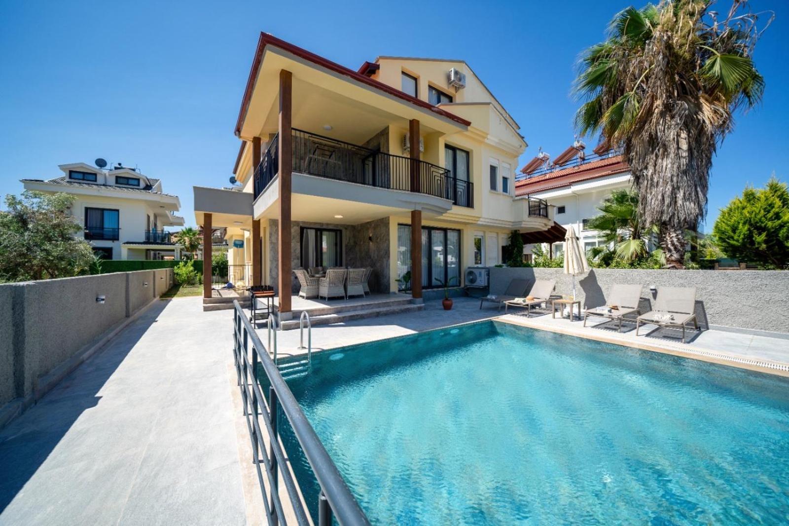פאטהיה Villa Sorrento מראה חיצוני תמונה